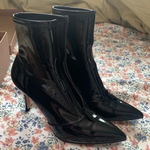 Gianvito Rossi black patent pointy toe booty low heel above ankle boot